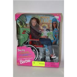 NEW BARBIE  BECKY - I'M THE SCHOOL PHOTOGRAPER!