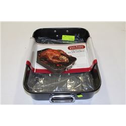 NEW  15.75"X 11" X 3" NON-STICK OVEN ROASTER PAN