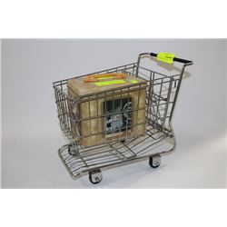 MINI SHOPPING CART WITH SINGER SEWING COLLECTOR