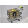 Image 1 : MINI SHOPPING CART WITH SINGER SEWING COLLECTOR