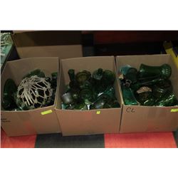 BOX OF GREEN GLASS ESTATE ORNAMENTS X 3