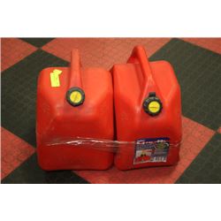 2 RED 20 LITRE GAS CANS