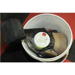 PAIL OF CARPETING TOOLS