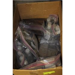 BOX WITH MEMO HOLDERS, HAND SANITIZER