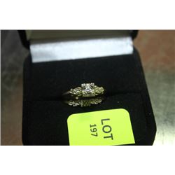 LADIES GOLD/DIAMOND  WEDDING SET
