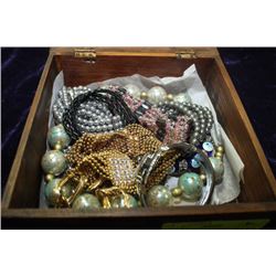 ESTATE ELEPHANT JEWELLERY BOX WITH CONTENTS