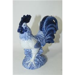 BLUE & WHITE CERAMIC ROOSTER