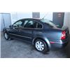 Image 3 : 2004 VOLKSWAGEN PASSAT GLS