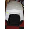 Image 1 : LARGE PET CRATE