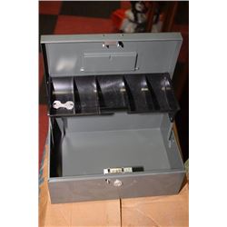 LOCKING CASH BOX