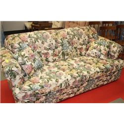 FLORAL HIDE-A-BED