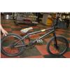 Image 1 : POLICE SEIZURE AGENT STILLETTO BMX BIKE
