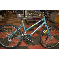 POLICE SEIZURE SUPERCYCLE LADIES 12SPD MTN BIKE