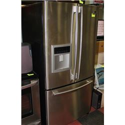 LG STAINLESS STEEL FRENCH DOOR BOTTOM MOUNT FRIDGE