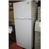 Image 1 : GE WHITE FRIDGE