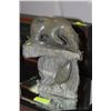 Image 1 : SOAPSTONE POLAR BEAR SIGNED ANTHONTY ANTOINE