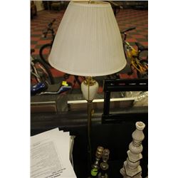 VINTAGE STYLE FLOOR LAMP