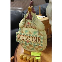 WOOD CARVED ROOSTER WELCOME ORNAMENT