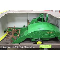 TRAY OF 4 DIE CAST METAL MODELS