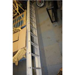 18' EXTENSION LADDER