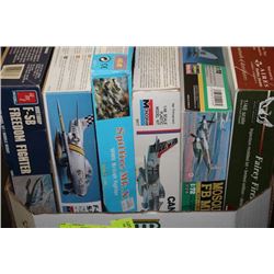 SIX VINTAGE AIRPLANE MODEL KITS