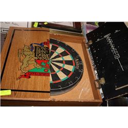 DART BOARD WITH 3 SETS OF DARTS