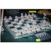 Image 1 : 3 IN 1 CHESS/CHECKER & BACKGAMMON SET