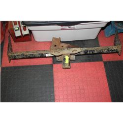 TRAILER HITCH FRAME FOR PULL BEHIND