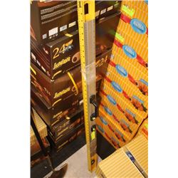 STANLEY 4' LEVEL AND 3' DRY WALL LEVEL