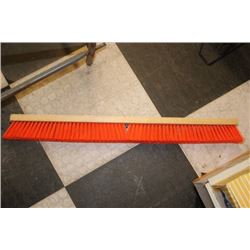 36" SAFETY ORANGE MEDIUM SWEEPING BROOM HEAD
