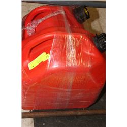 10 AND 5 L GAS CANS