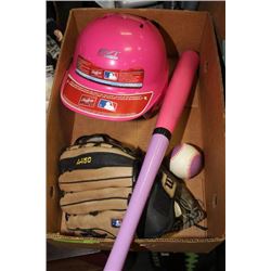 BOX W/ KIDS BASEBALL SET