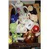 Image 1 : BOX TEAPOTS AND CREAMERS