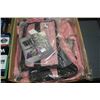 Image 1 : BOX W/ NEW 'KEYS' 4-PIECE TRAVEL SET: PINK