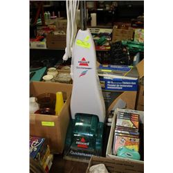 BISSELL QUICK STEAMER CARPET CLEANER-