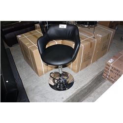 BLACK AND CHROME GAS LIFT BAR STOOL