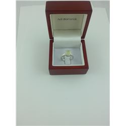 LADIES 1.35CARAT ETHIOPIAN OPAL RING SET IN STERLING SILVER. ORANGE AND GREEN COLOUR PLAY. INCLUDES