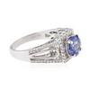 Image 2 : 18KT White Gold 1.76 ctw Tanzanite and Diamond Ring