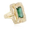 Image 2 : 14KT Yellow Gold 3.34 ctw Emerald and Diamond Ring