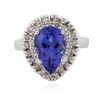 Image 1 : 14KT White Gold 4.25 ctw Tanzanite and Diamond Ring