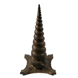 Pirates of the Caribbean: On Stranger Tides Serpent Movie Props