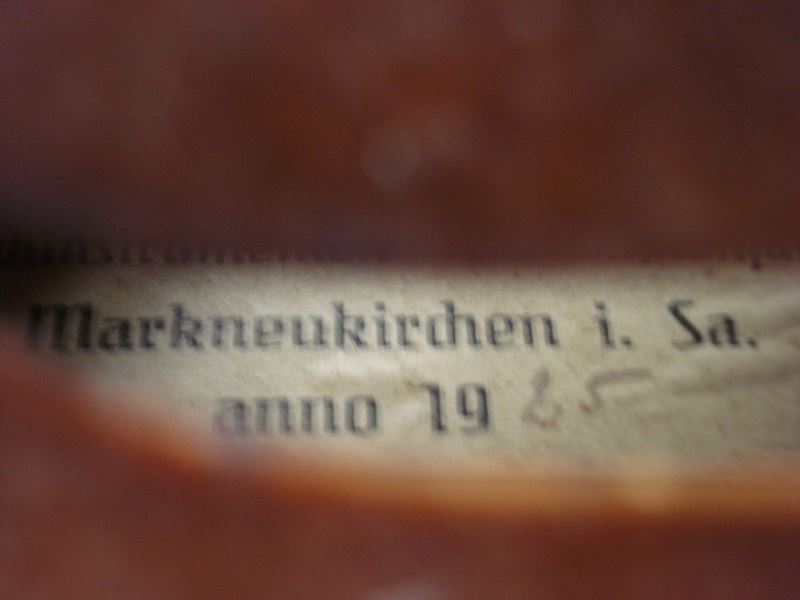 German violin, with maker Wilhelm Durrschmidt, Markneukirchen, paper