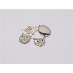 Bag of Miscellaneous Sterling Pins & Locket