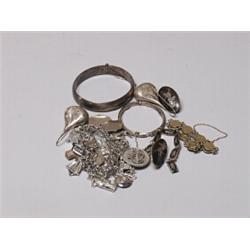 Nine Items Estate Sterling Silver Jewellery