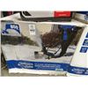 Image 1 : Snowjoe 18" Elec. Snowblower w/Light