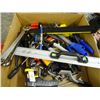 Image 2 : Files, Level, Riveter, Tools