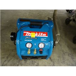 Makita 2.5 HP 4.2 Gal Compressor