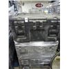 Image 1 : 12 Transport Case - 12 Times the Money