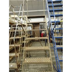 Rolling 6' Warehouse Ladder