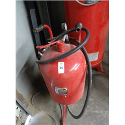 Central Pneumatic Sandblaster Pot